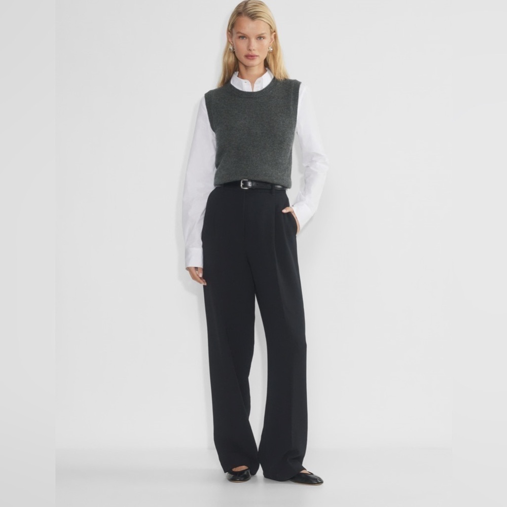 Aritzia Wilfred The Effortless Pant™ — Short